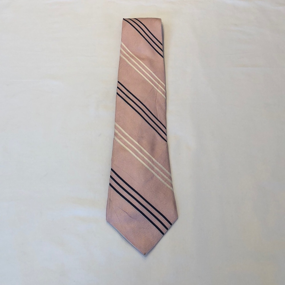 Tommy Hilfiger pink tie used